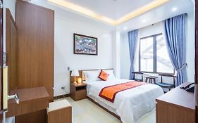 Dinh Gia Hotel